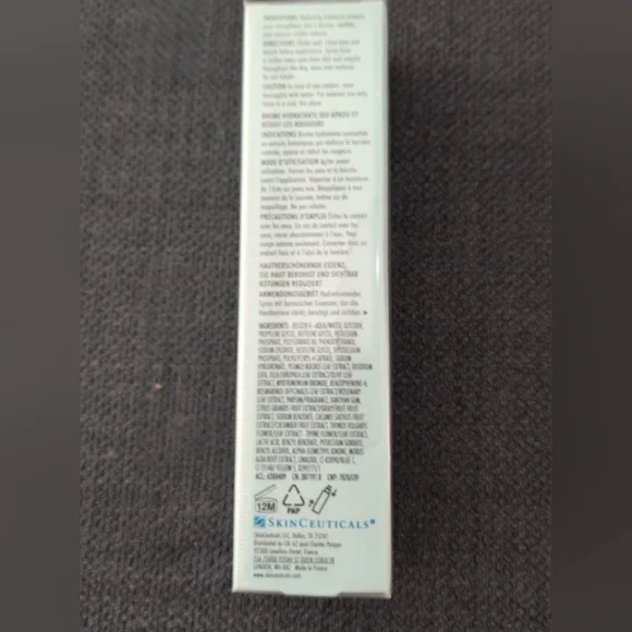 SkinCeuticals Phyto Corrective Essence Mist - Picture 2 of 4